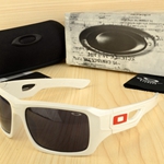 激安コピーオークリーサングラス091